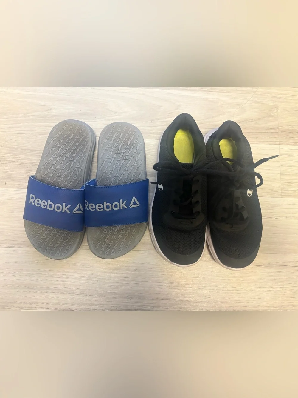 Reebok youth slide